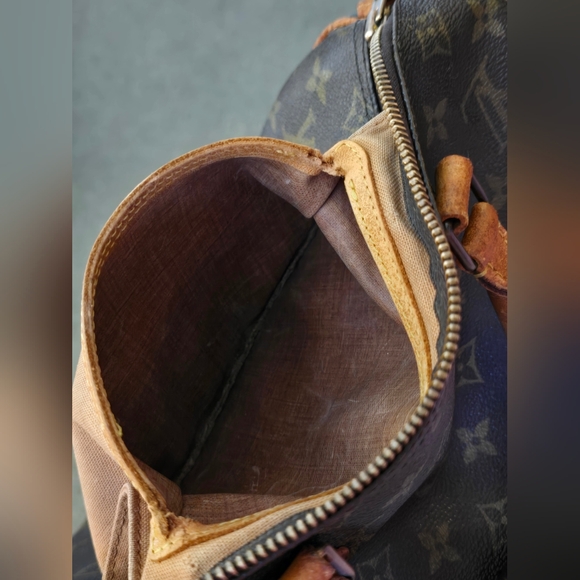 Louis Vuitton Monogram Speedy 35 - Picture 15 of 16